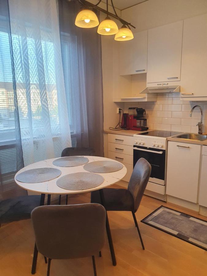 Moderni, Viihtyisae Pikkukaksio Saunalla Pori Extérieur photo