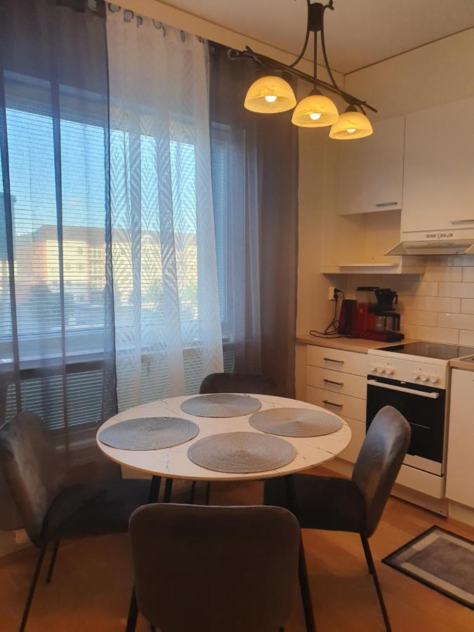 Moderni, Viihtyisae Pikkukaksio Saunalla Pori Extérieur photo