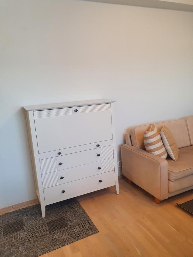 Moderni, Viihtyisae Pikkukaksio Saunalla Pori Extérieur photo