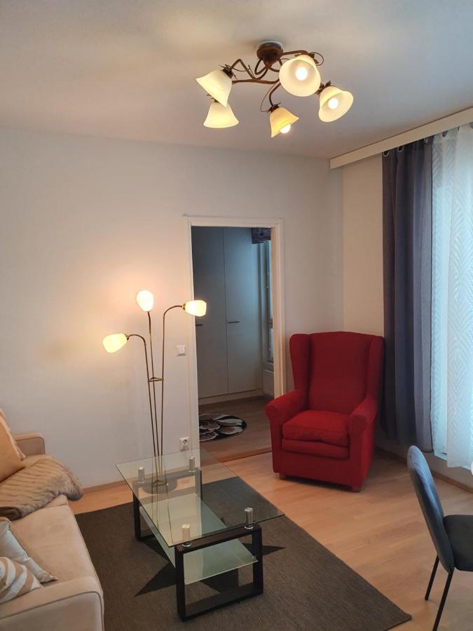 Moderni, Viihtyisae Pikkukaksio Saunalla Pori Extérieur photo