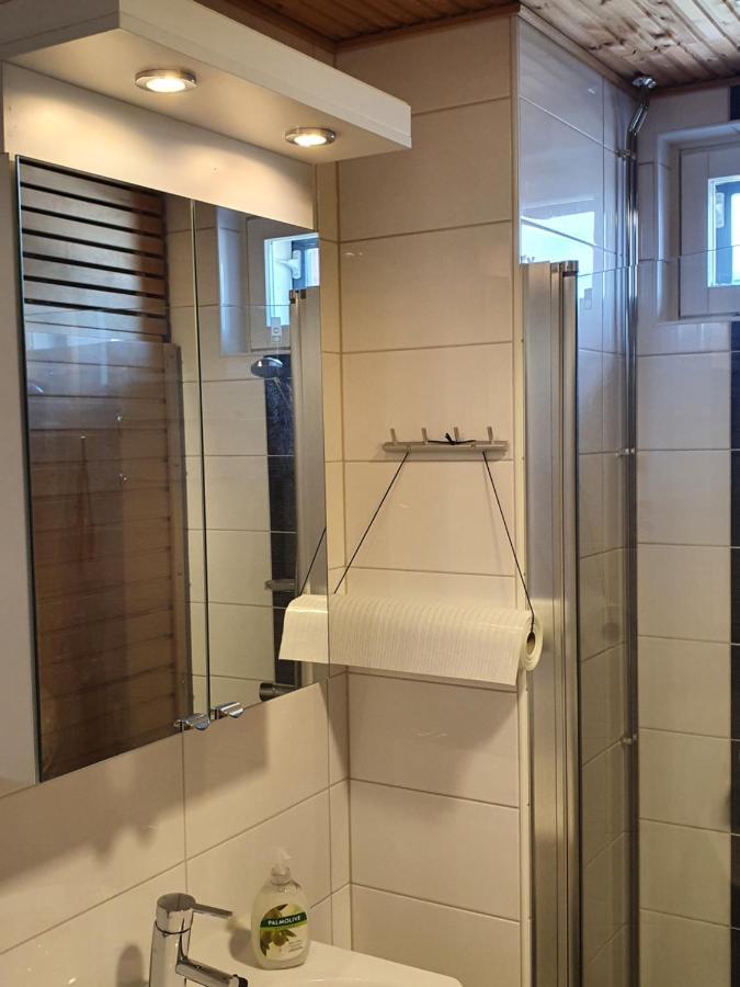 Moderni, Viihtyisae Pikkukaksio Saunalla Pori Extérieur photo